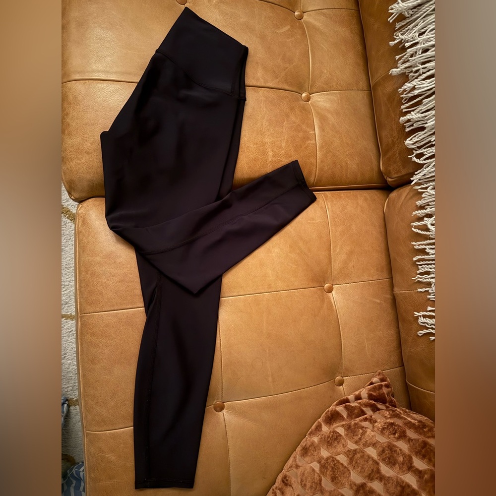 Alo 7/8 high waist airbrush legging - shiny black size S